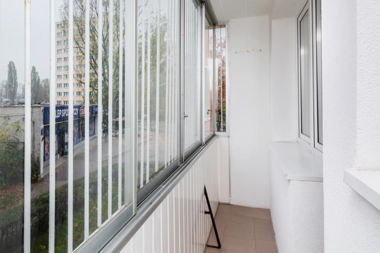 Two-Bedroom Family Apartment Esperanto Next To Klif By Noclegi Renters Warszawa Exteriör bild